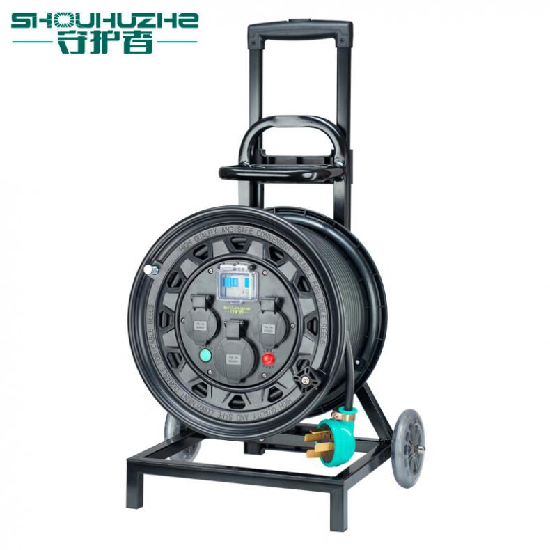 守护者（SHOUHUZHE） SC33025G3 移动电缆盘电源盘 380V~400V-3*2.5mm&sup2;+1*1.5mm&sup2;*30米（单位：个） 1位25A4孔+1位16A四孔+1位10A5孔 黑色