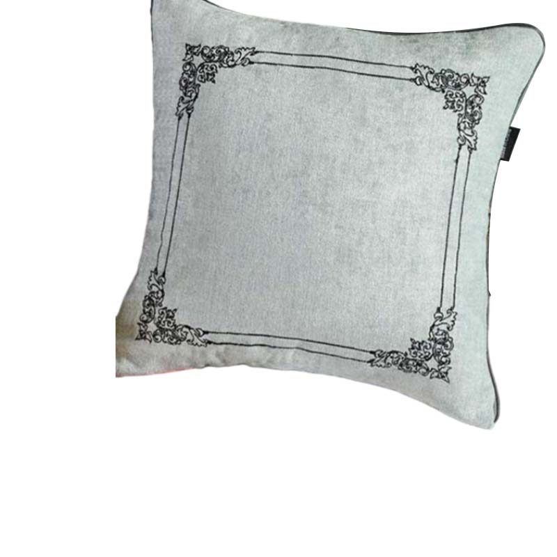 伊伊爱 B01900002 雪尼尔绣花绒抱枕被 40*40cm （单位：个） 爱马绿