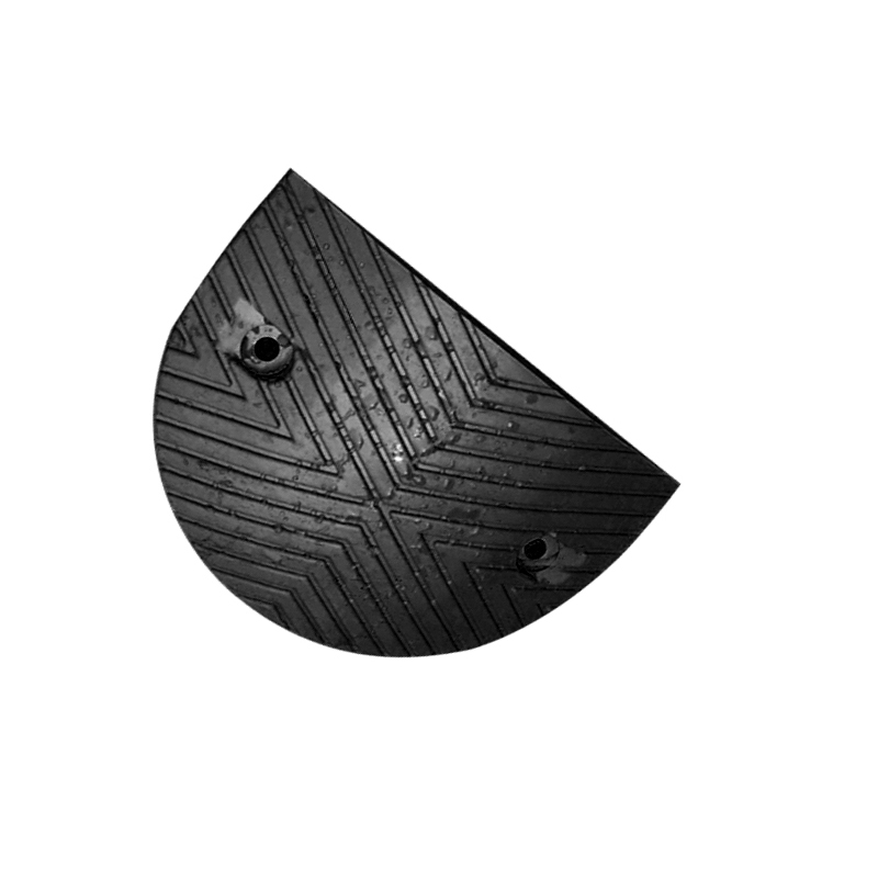 安赛瑞 14462 橡胶材质重载橡胶减速带端头 25*35*5cm （单位：个） 含安装配件 黑色