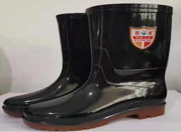增峰 ZF-8523 中筒橡胶水鞋 40-42码 （单位：双）  