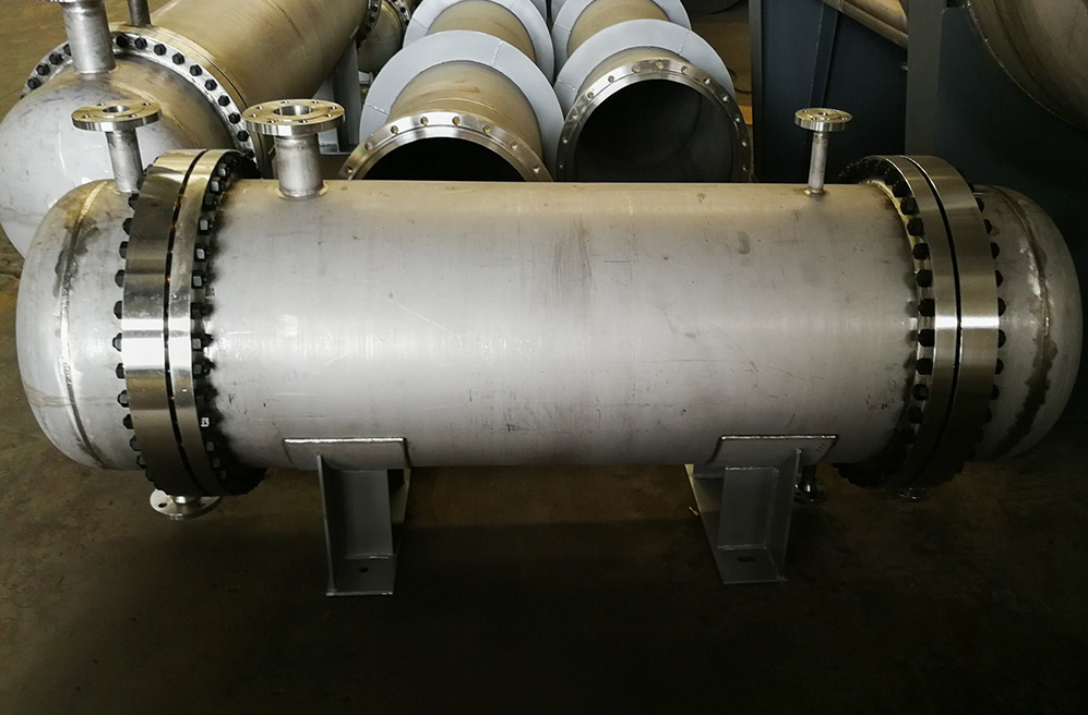 中恒 DN25 列管换热器 6公斤 （单位：台）  