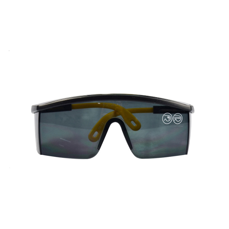 代尔塔（Delta） 101113 安全眼镜 经典款 （单位：副）  黑色