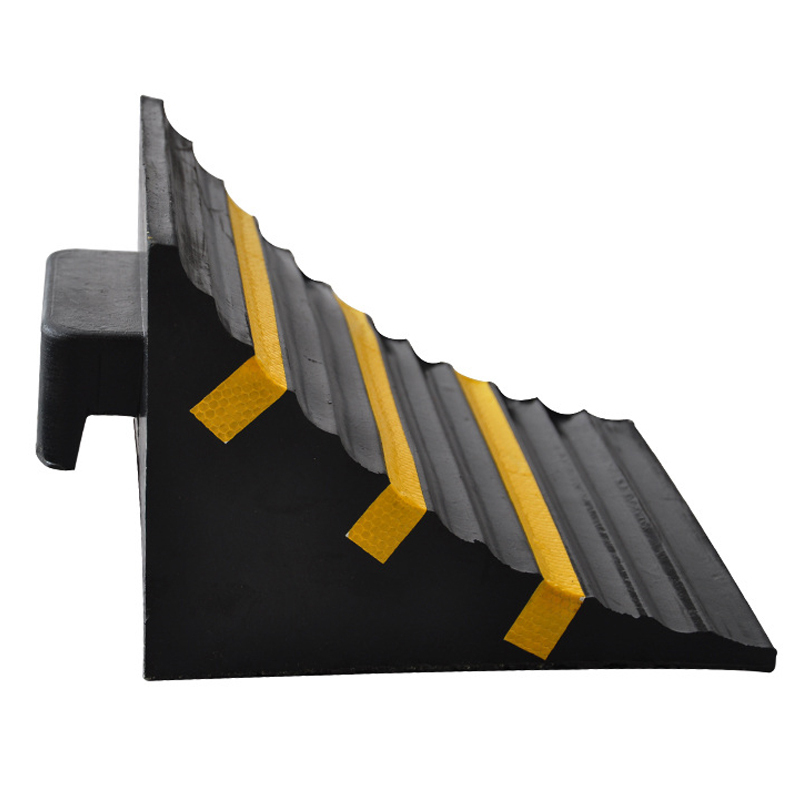 锦安行 JCH-R04 货车专用橡胶止退器 25*25*18cm （单位：个）  黄黑