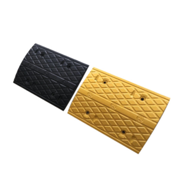 锦安行 JCH-JSD07 橡胶减速带 厚方块 500×350×50mm （单位：个）  黄黑相间色