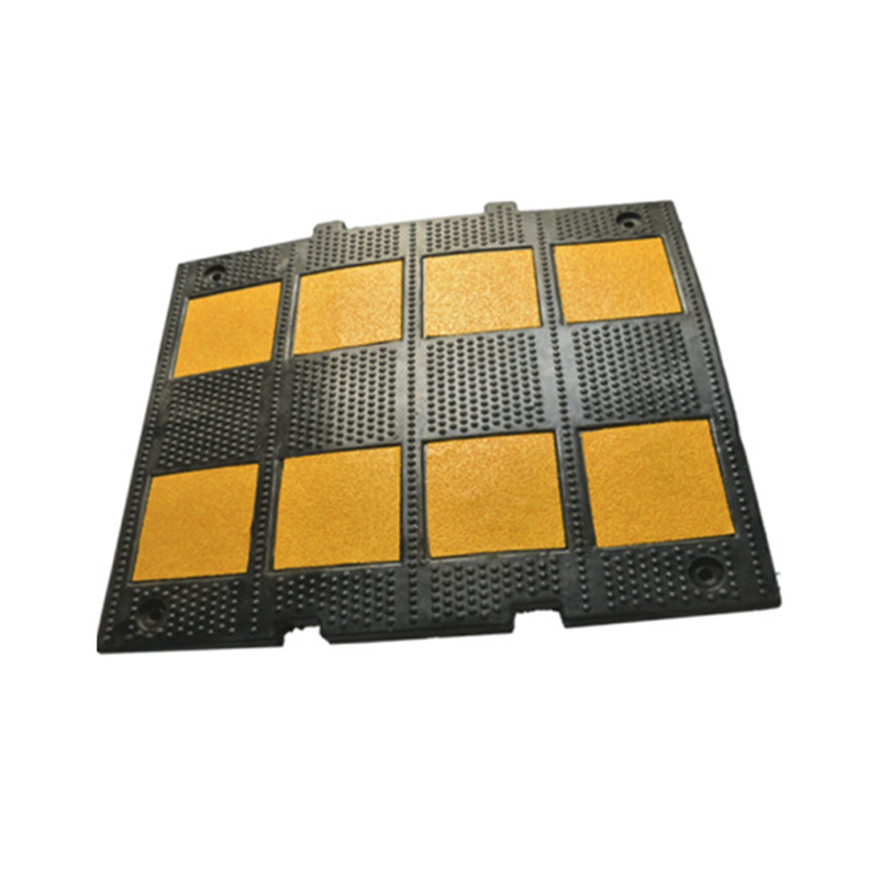 锦安行 JCH-JSD17 橡胶减速带 欧式八膜 500×600×50mm （单位：个）  黄黑相间色