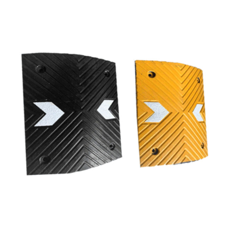 锦安行 JCH-JSD26 橡胶减速带 双箭头 500×400×50mm （单位：个）  黄黑相间色