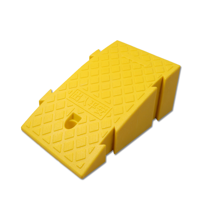 安赛瑞 25648 路沿坡 16cm （单位：个）  黄色