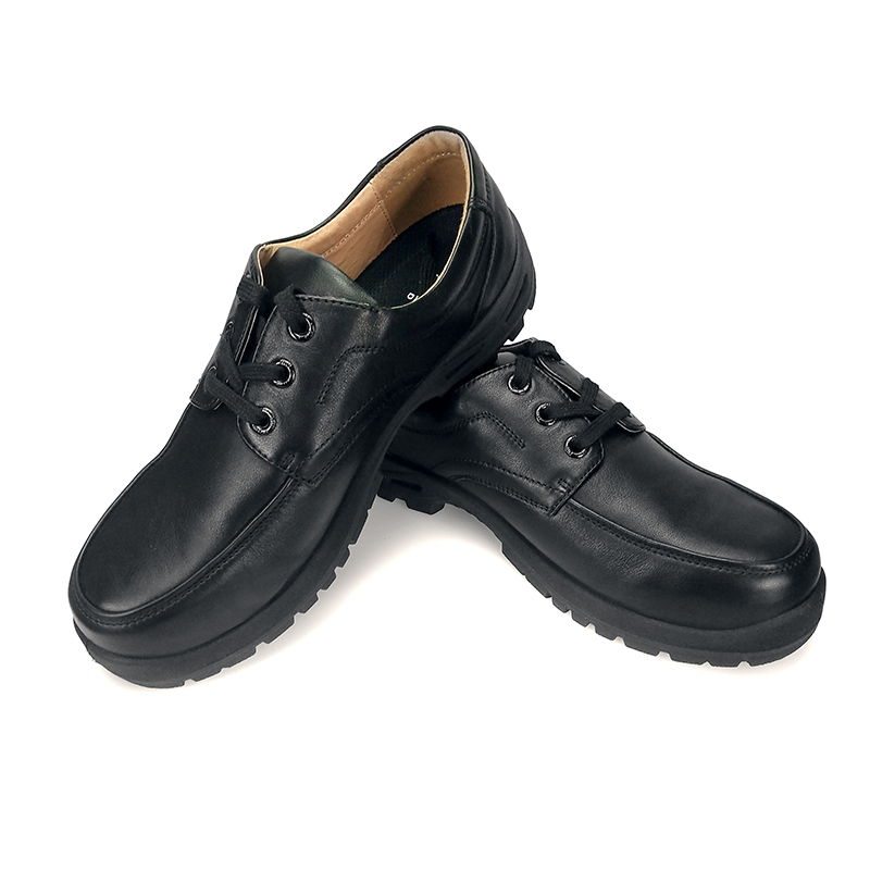 盾王 8555-3 行政鞋 42码 （单位：双）  