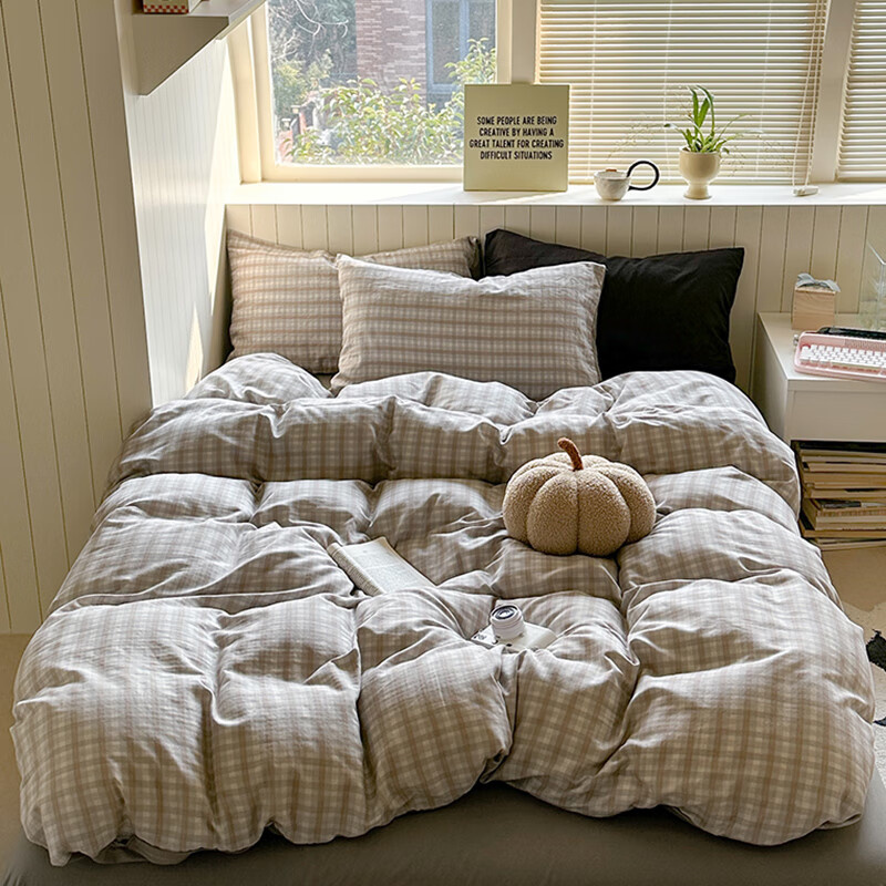 凡绚良品 2*2.2m 床上四件套  （单位：套）  