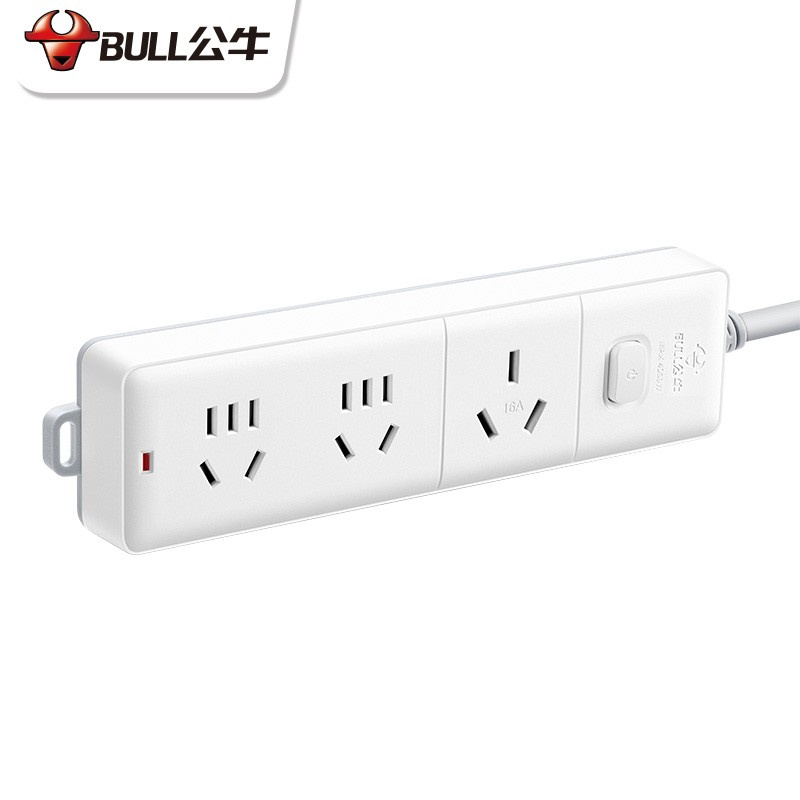 公牛（BULL） GN-406D 新国标插座/接线板 3位总控全长3m 送10A头 （单位：个）