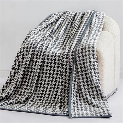 艾美家 轻奢 云绒毯 100*120cm （单位：条）  灰色